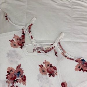 ☞Free Kisses Floral Cold Shoulder Top☜